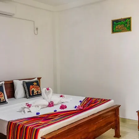 Gimhana Homestay Sigiriya Buitenkant foto